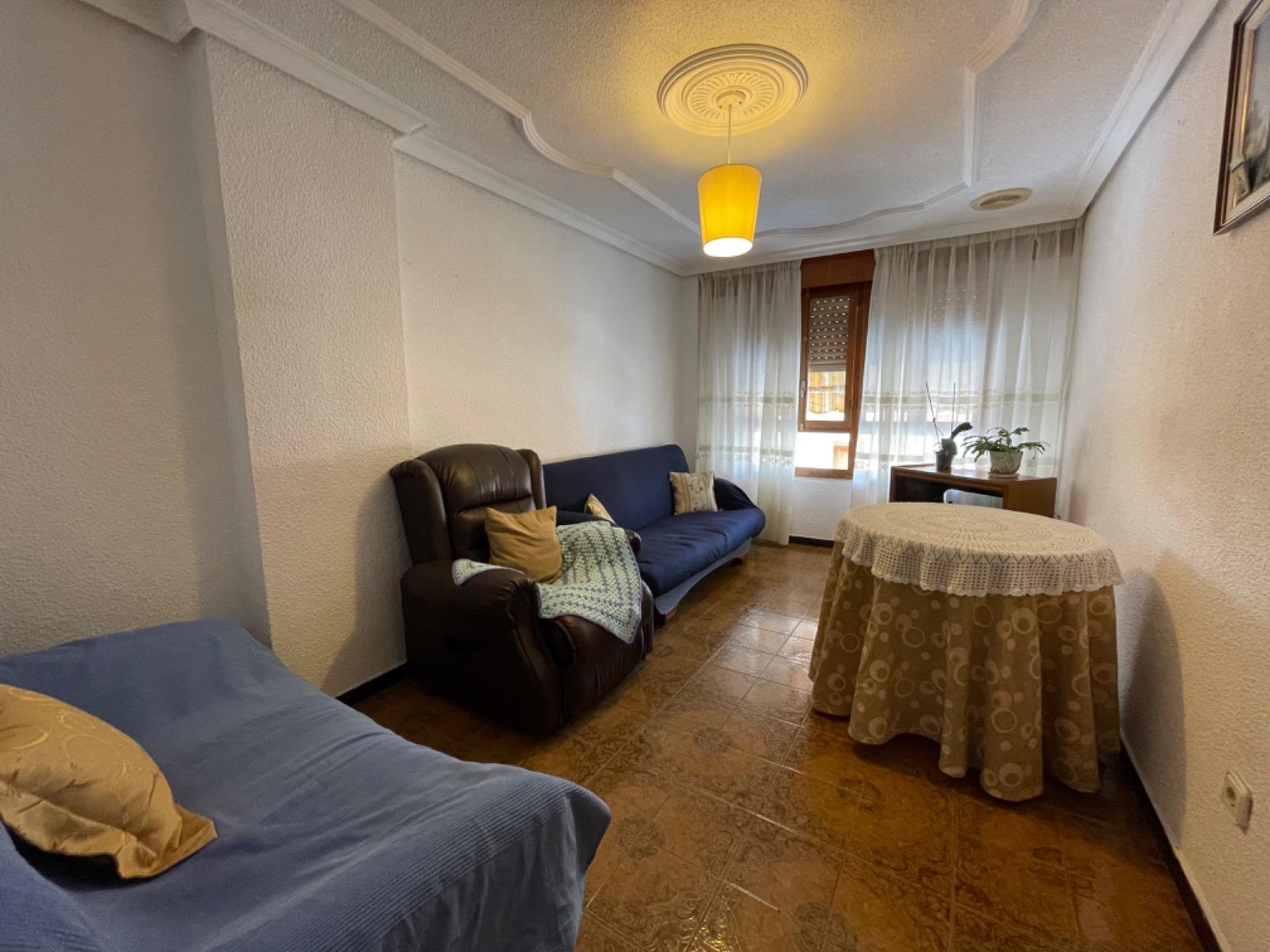 House in Guardamar del Segura, Alicante, Spanien 5 Schlafzimmer, 340 m2 Nr. 78940