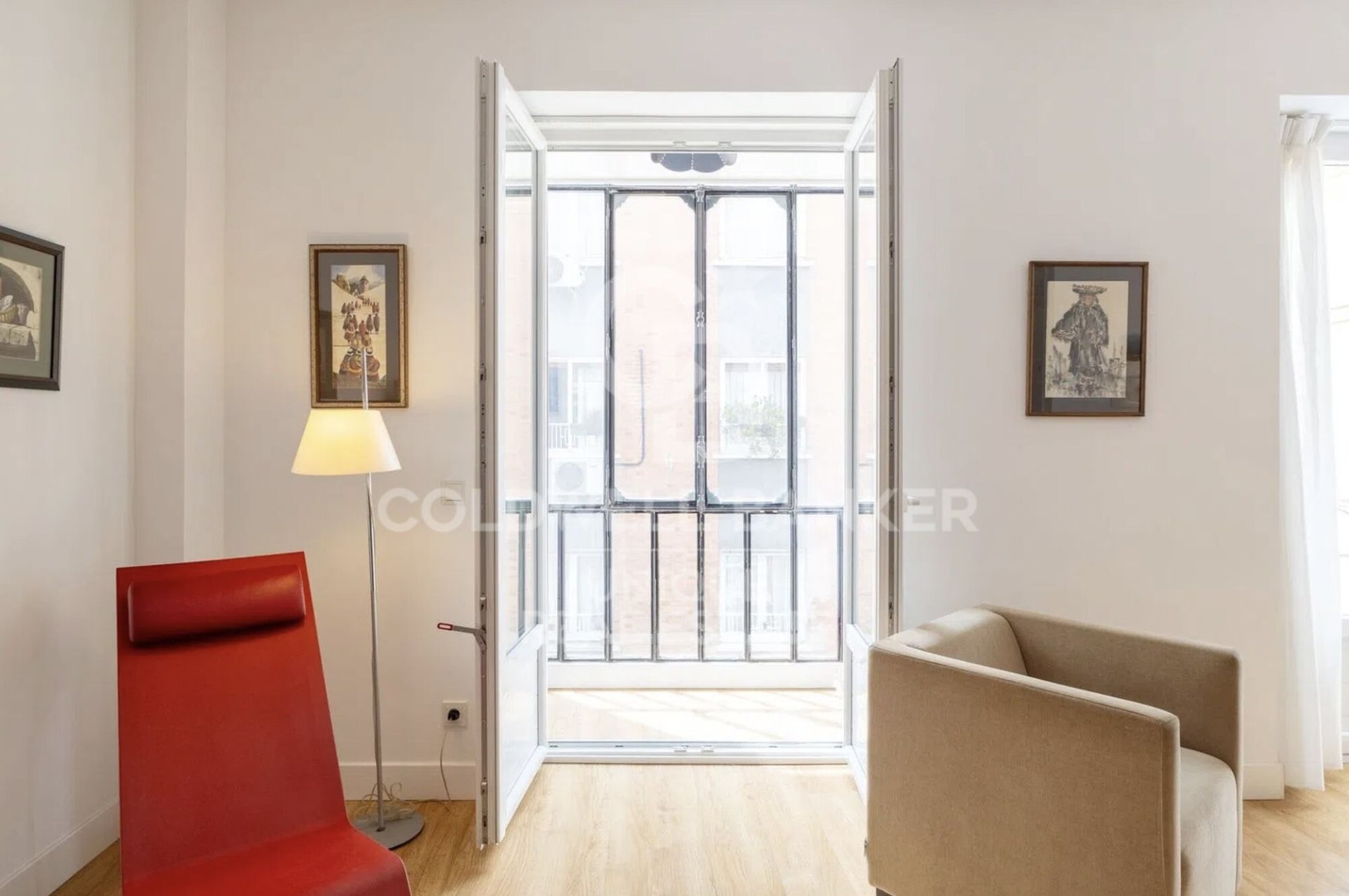 Apartment à Madrid, Espagne 2 chambres, 101 m2 No. 178828