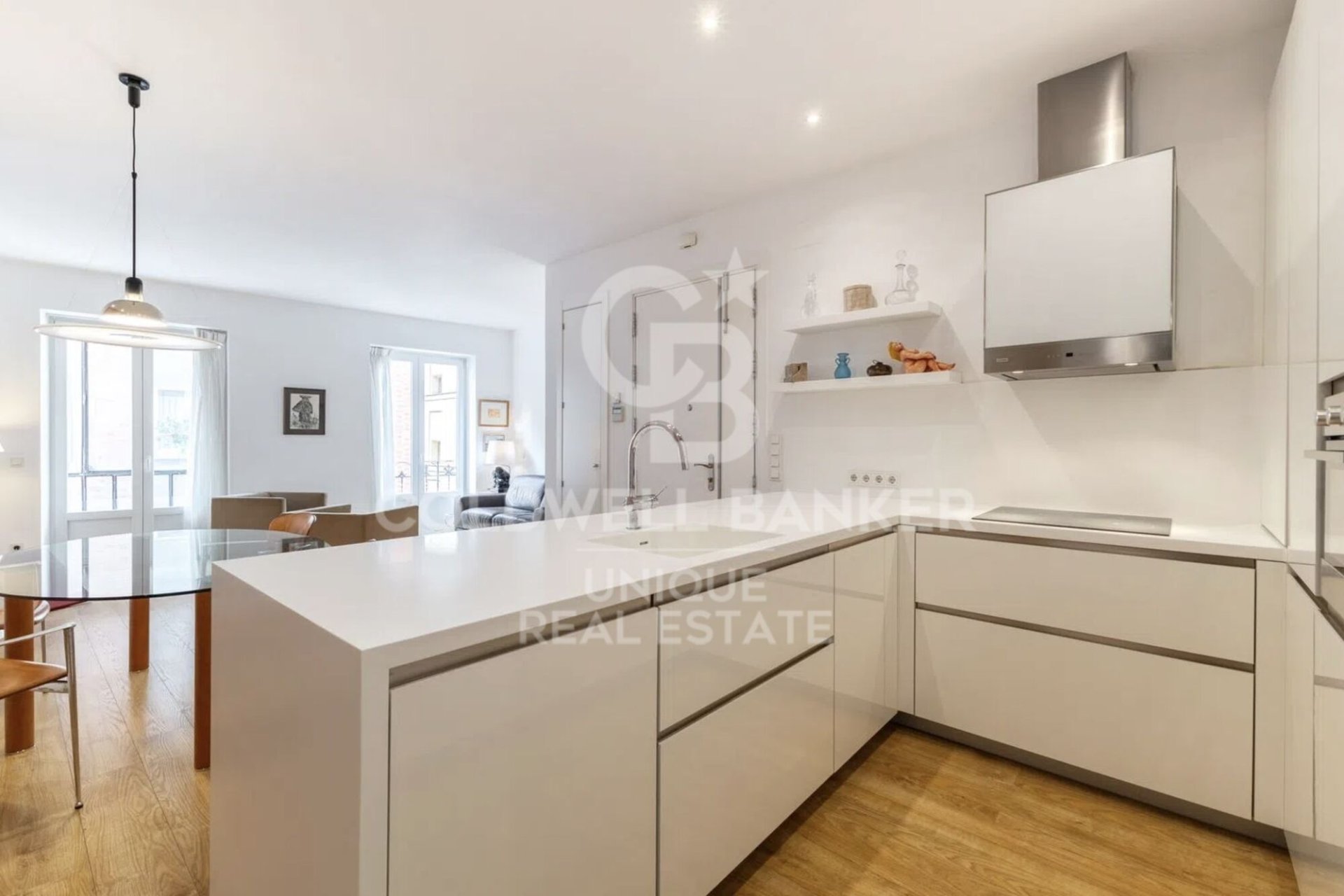Apartment à Madrid, Espagne 2 chambres, 101 m2 No. 178828