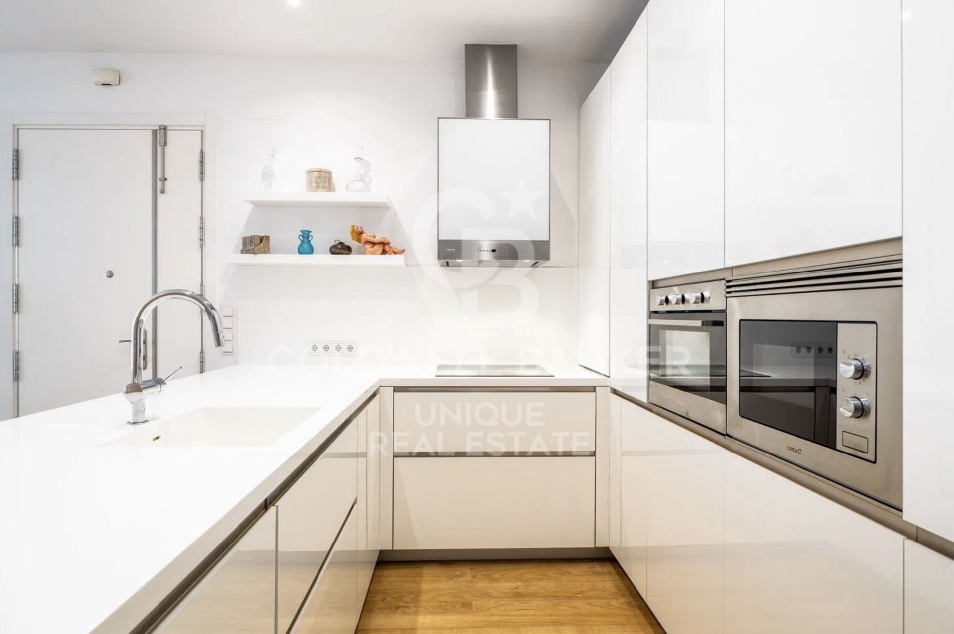 Apartment à Madrid, Espagne 2 chambres, 101 m2 No. 178828