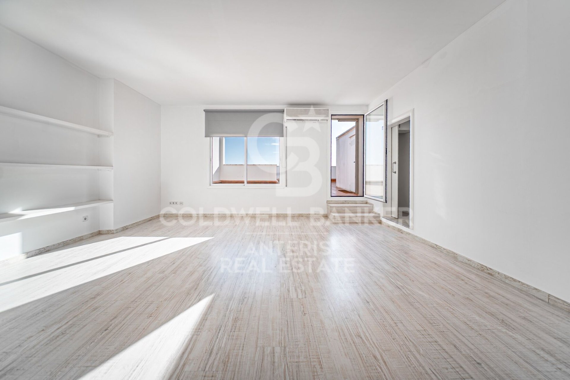 Penthauss Barcelona, Spānijā 2 istabas, 114 m2 Nr. 178827
