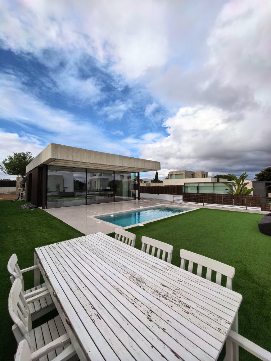 Villa i Godella, Valencia, Spanien 6 sovrum, 250 kvm. Nr. 148562