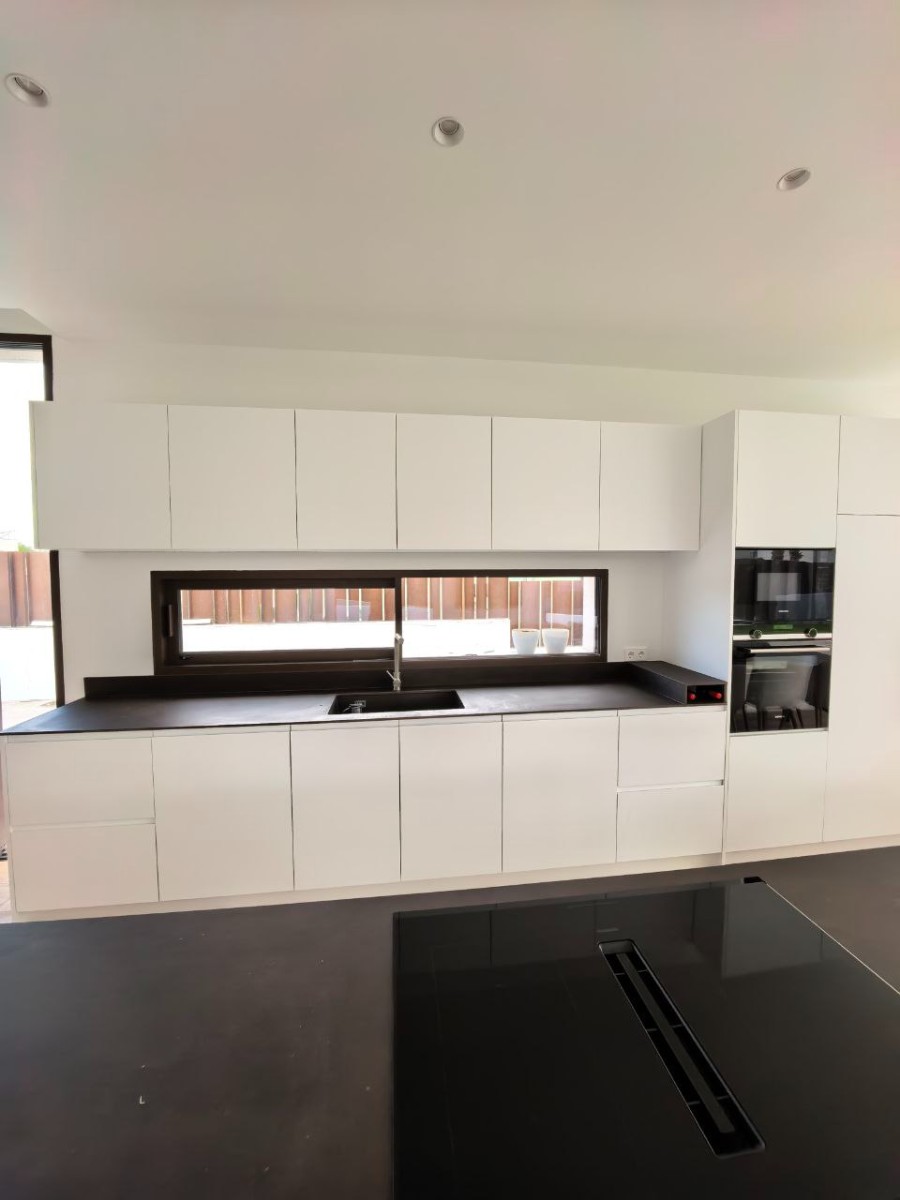 Villa i Godella, Valencia, Spanien 6 sovrum, 250 kvm. Nr. 148562