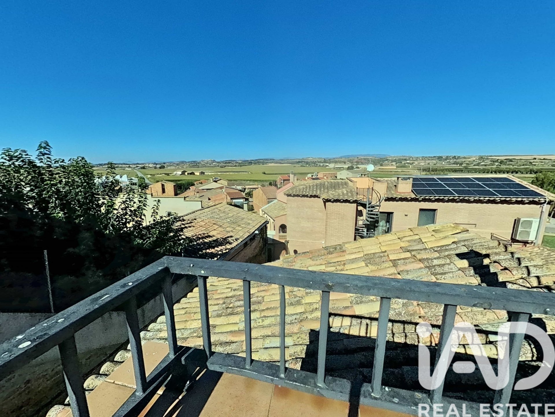 Villa in Spanien 6 Schlafzimmer, 250 m2 Nr. 152792