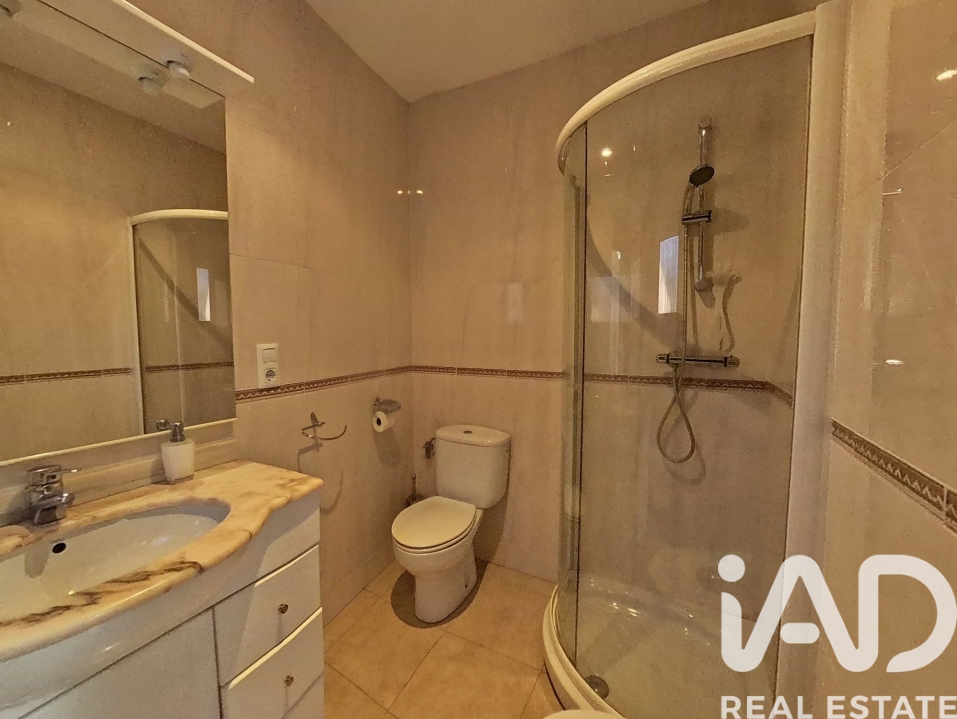 Villa in Spanien 6 Schlafzimmer, 250 m2 Nr. 152792