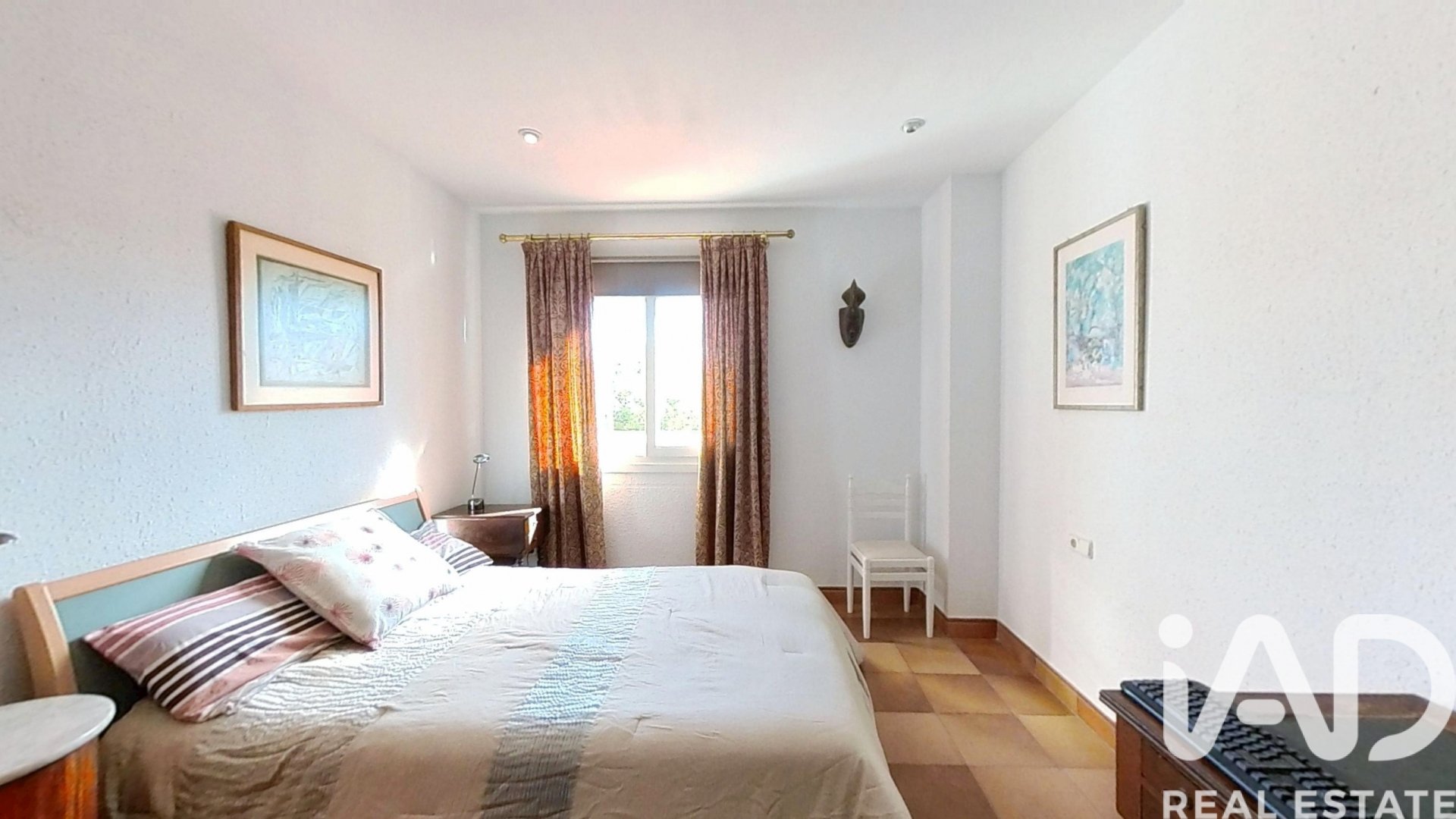 House à La Bisbal Del Penedes, Tarragona, Espagne 5 chambres, 633 m2 No. 152793