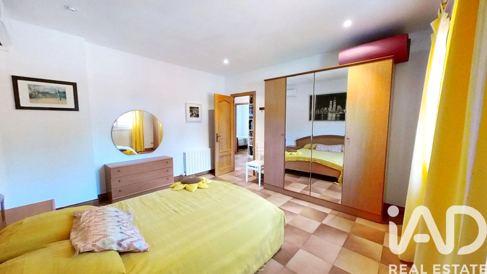 House à La Bisbal Del Penedes, Tarragona, Espagne 5 chambres, 633 m2 No. 152793