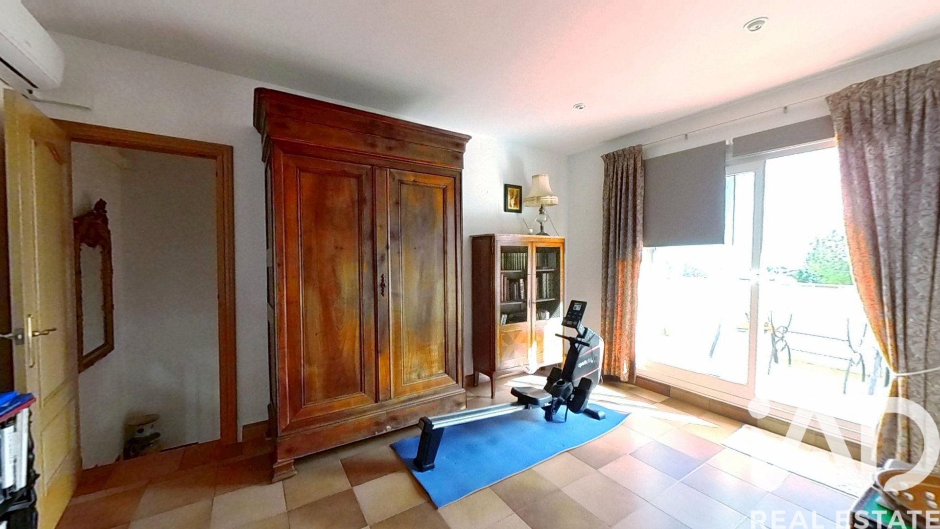 House à La Bisbal Del Penedes, Tarragona, Espagne 5 chambres, 633 m2 No. 152793