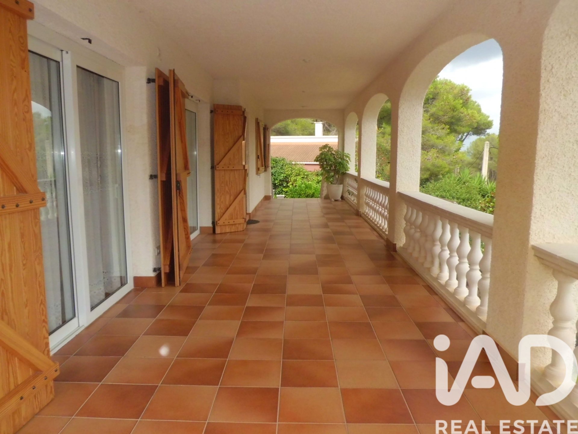House à La Bisbal Del Penedes, Tarragona, Espagne 5 chambres, 633 m2 No. 152793