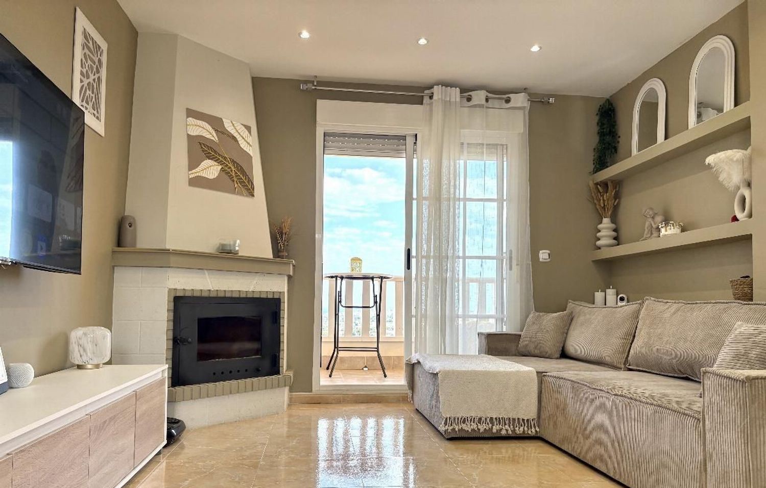 Duplex in Alicante, Spain 4 bedrooms, 140 sq.m. No. 180903