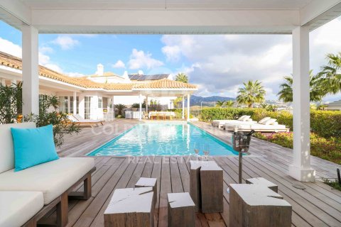 Villa en Benahavís, Málaga, España 4 dormitorios, 218 m2 No. 158661