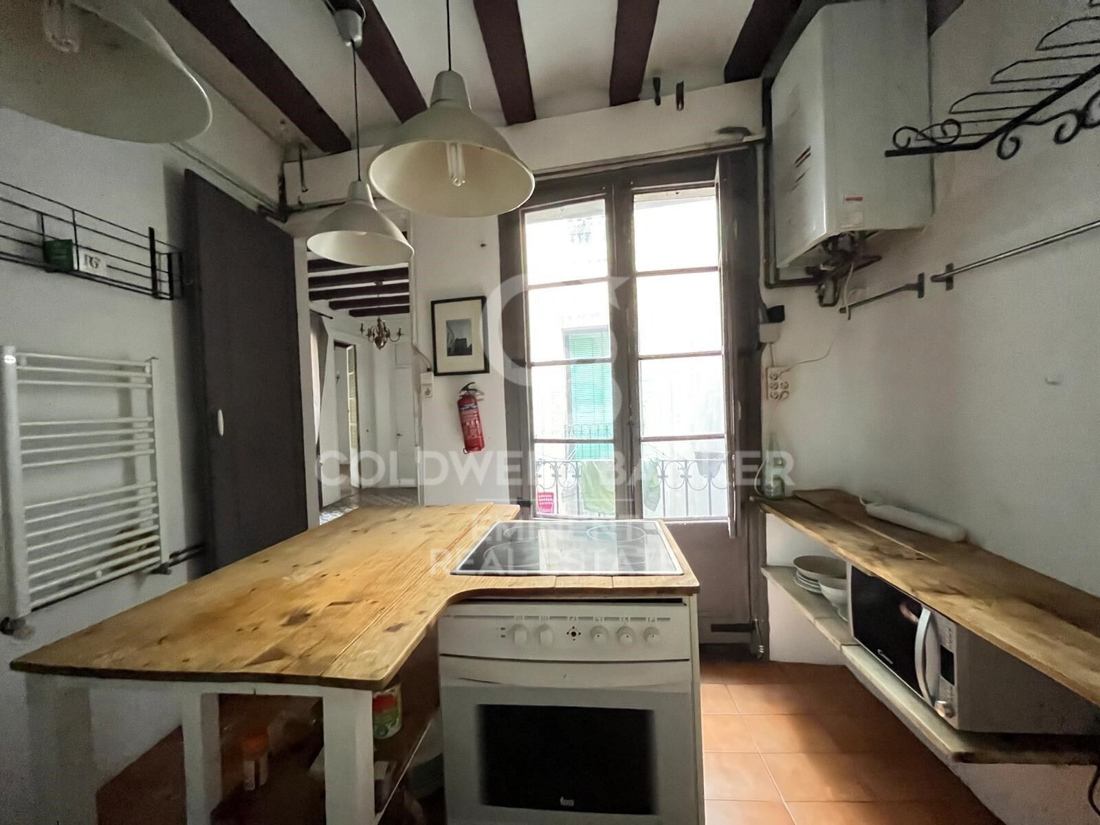 Apartment in Barcelona, Spain 4 bedrooms, 135 sq.m. No. 158663