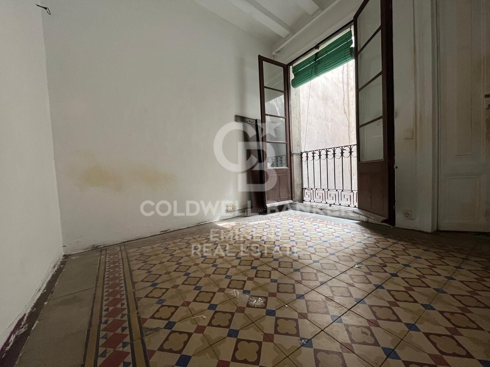 Apartment in Barcelona, Spain 4 bedrooms, 135 sq.m. No. 158663