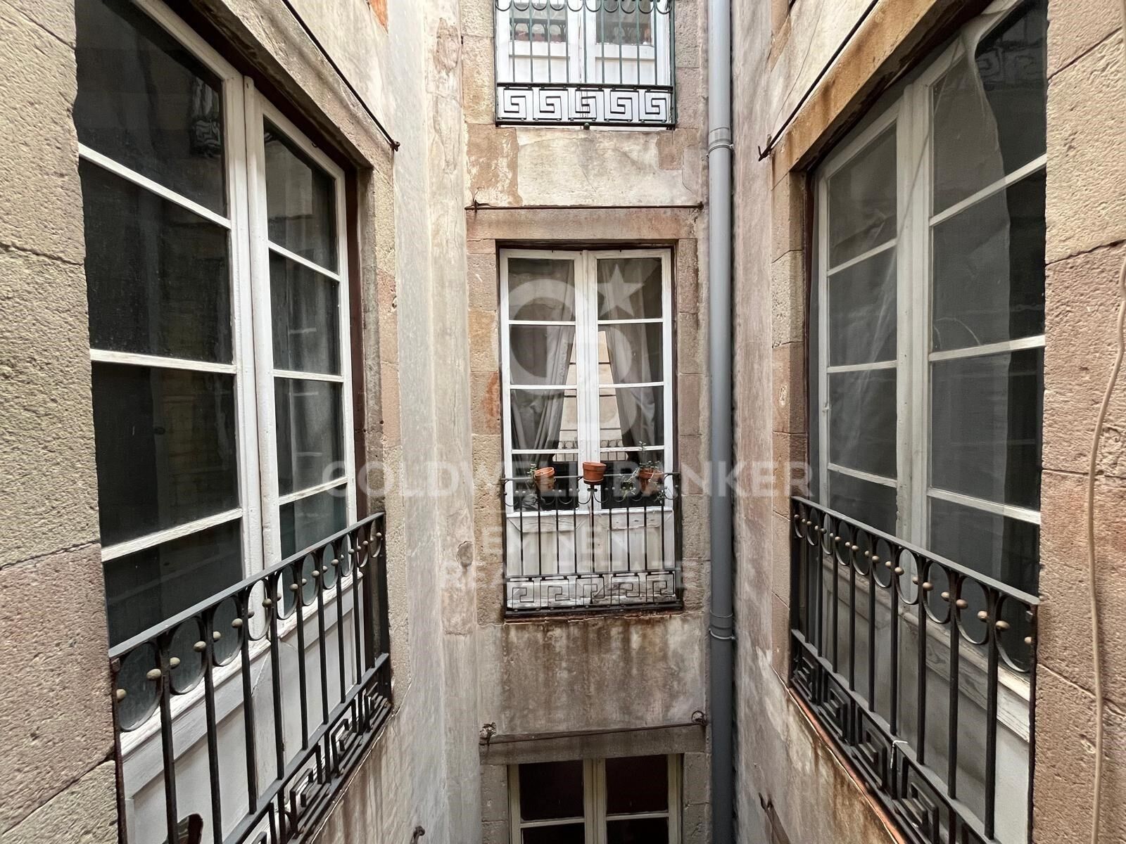 Apartment in Barcelona, Spain 4 bedrooms, 135 sq.m. No. 158663