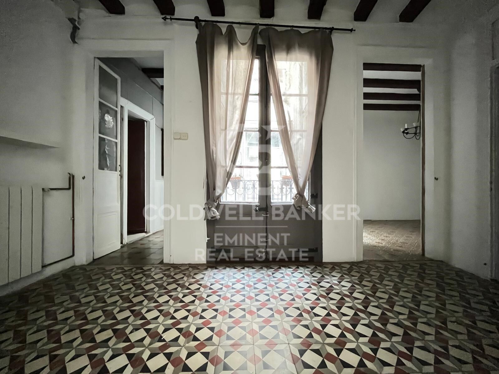 Apartment in Barcelona, Spain 4 bedrooms, 135 sq.m. No. 158663