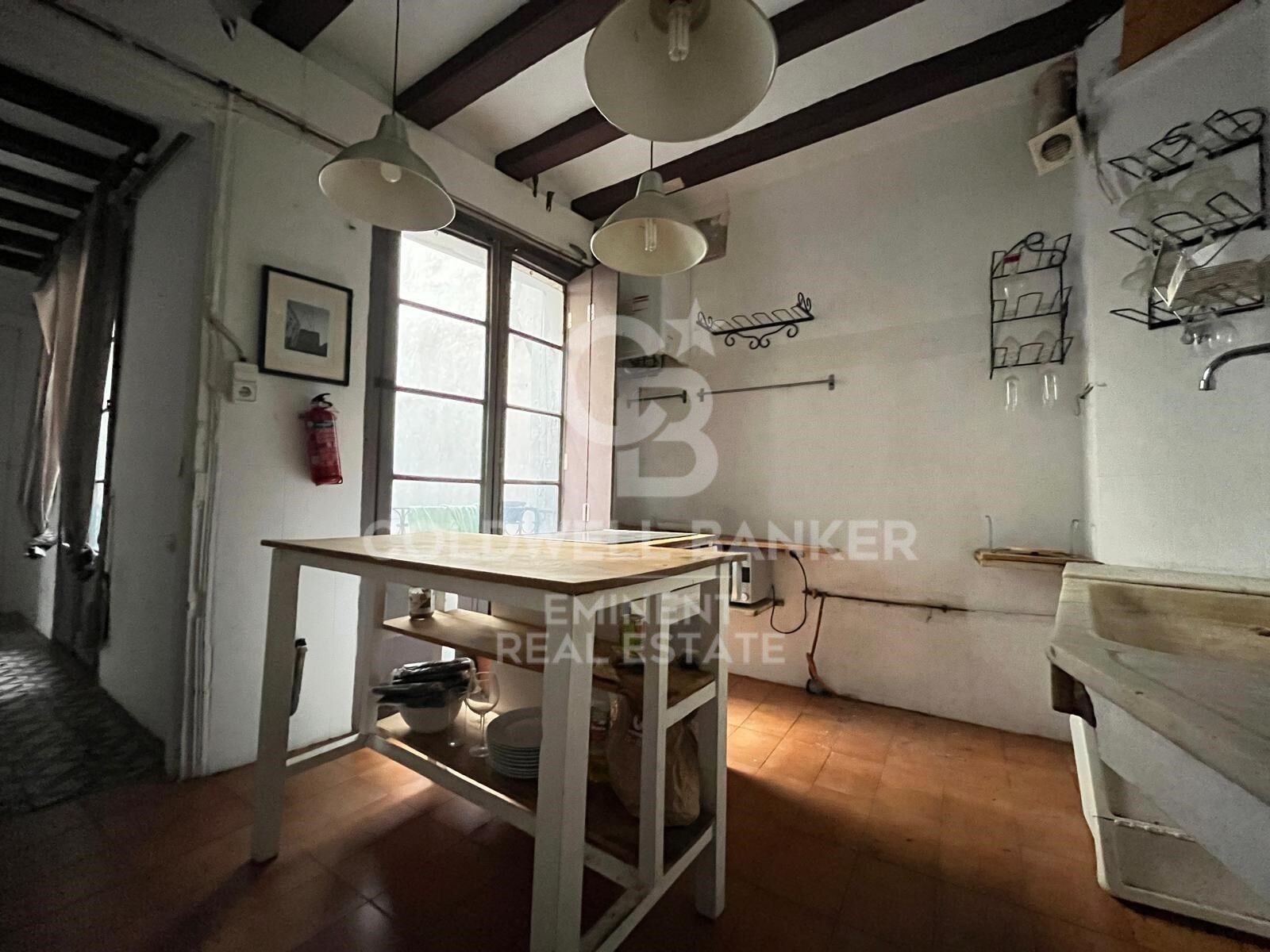 Apartment in Barcelona, Spain 4 bedrooms, 135 sq.m. No. 158663