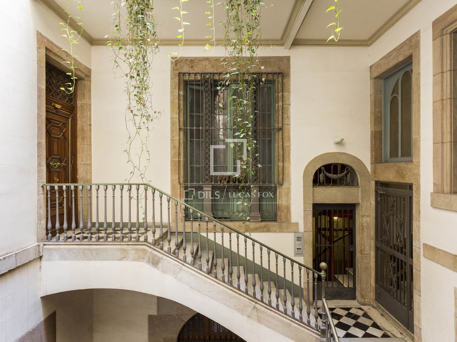 Apartment à Barcelona, Espagne 3 chambres, 190 m2 No. 164612