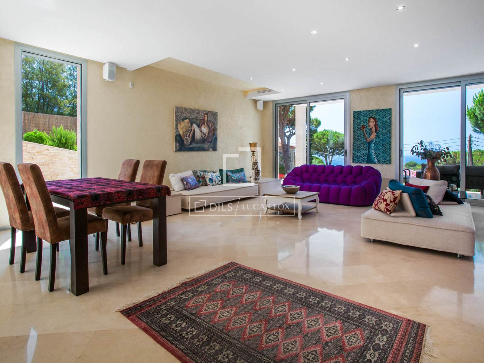 Huvila Cabrils, Barcelona, Espanja 6 makuuhuonetta, 786 m2 No. 164607