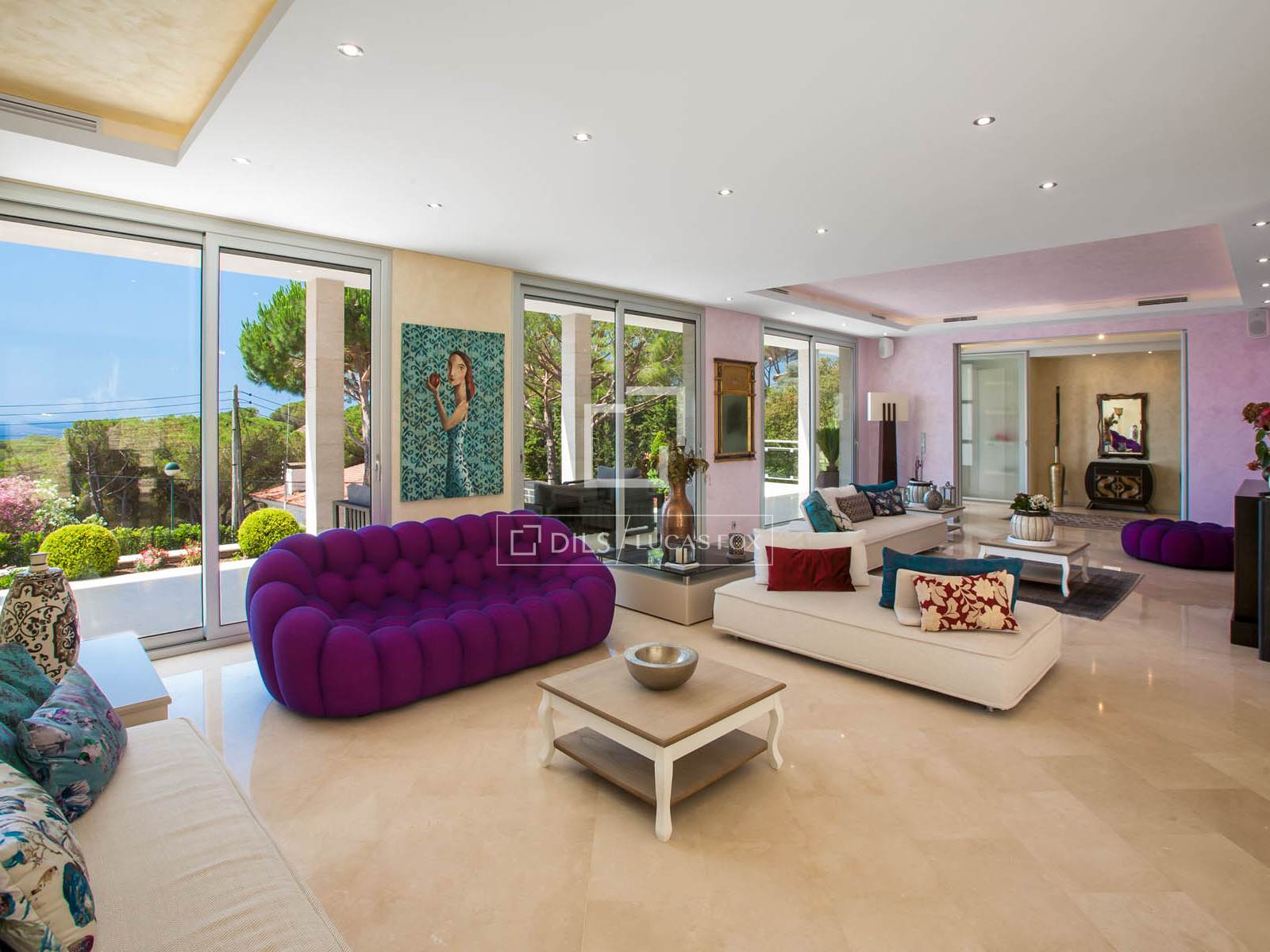 Huvila Cabrils, Barcelona, Espanja 6 makuuhuonetta, 786 m2 No. 164607