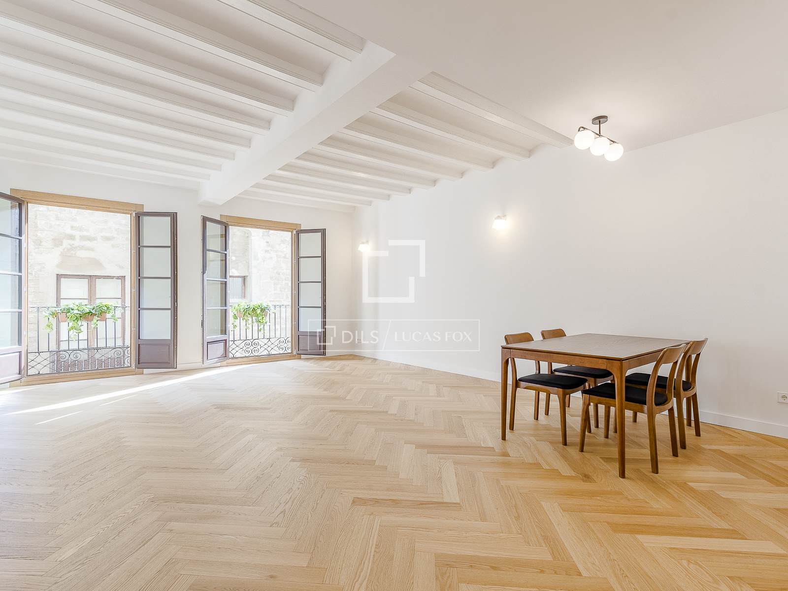 Huoneisto Barcelona, Espanja 3 makuuhuonetta, 125 m2 No. 164610
