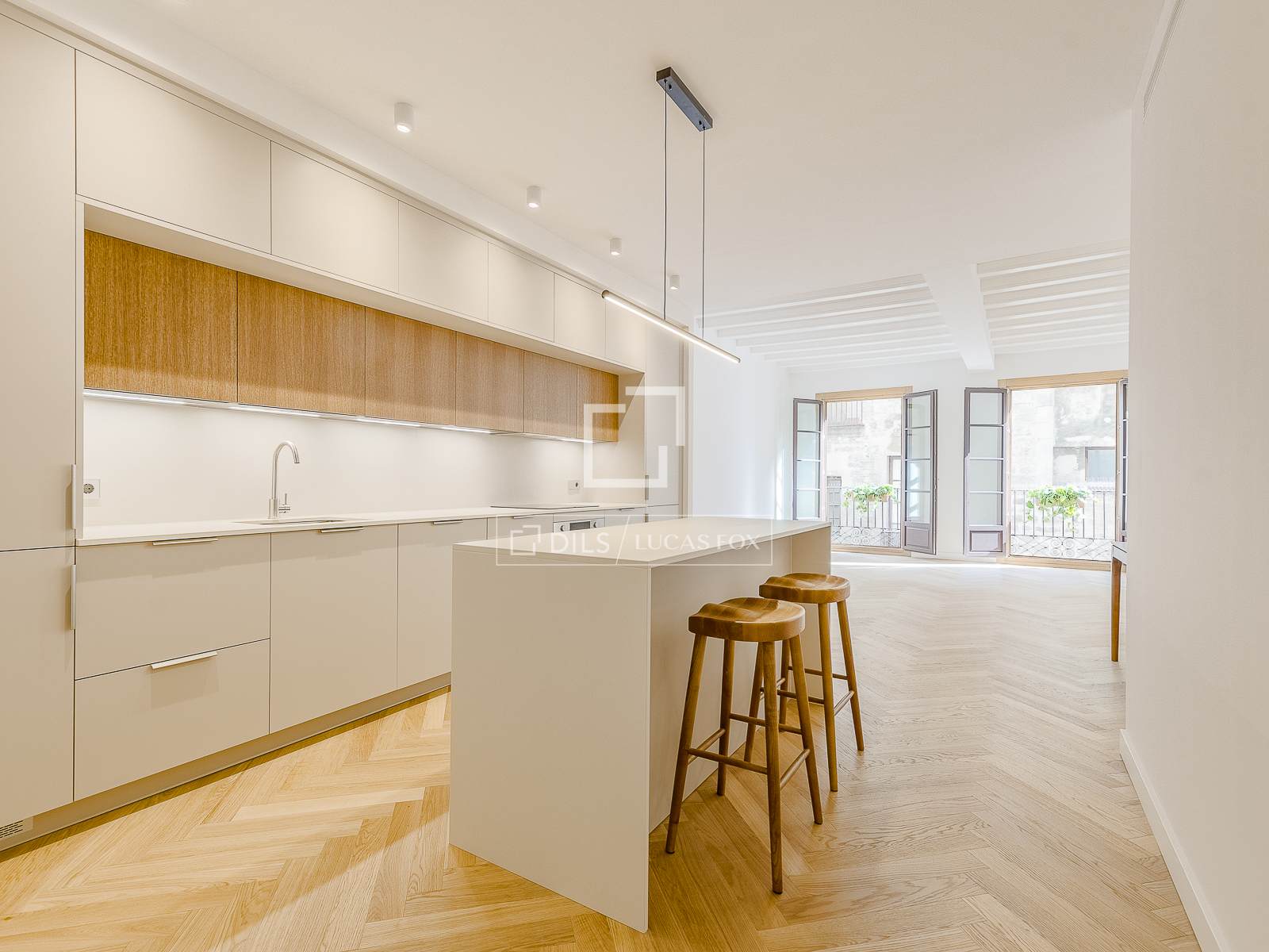 Huoneisto Barcelona, Espanja 3 makuuhuonetta, 125 m2 No. 164610