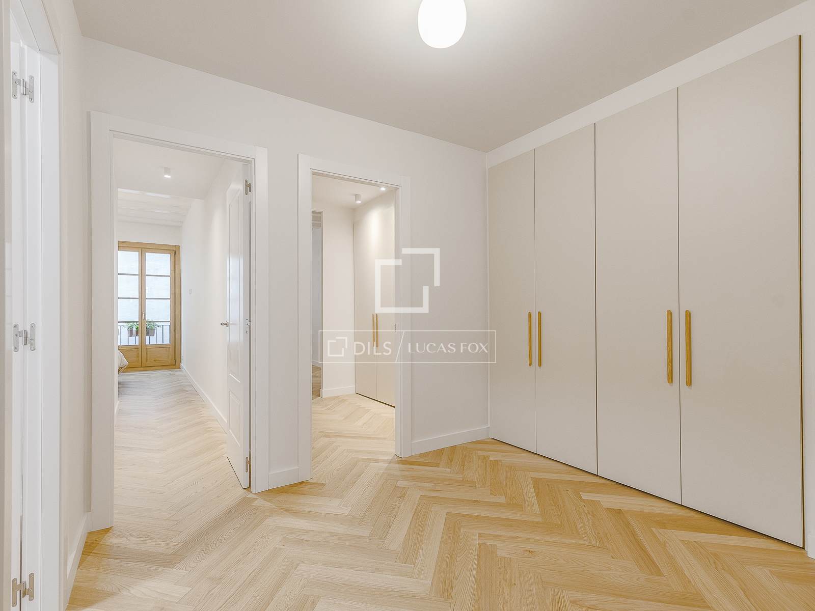 Huoneisto Barcelona, Espanja 3 makuuhuonetta, 125 m2 No. 164610