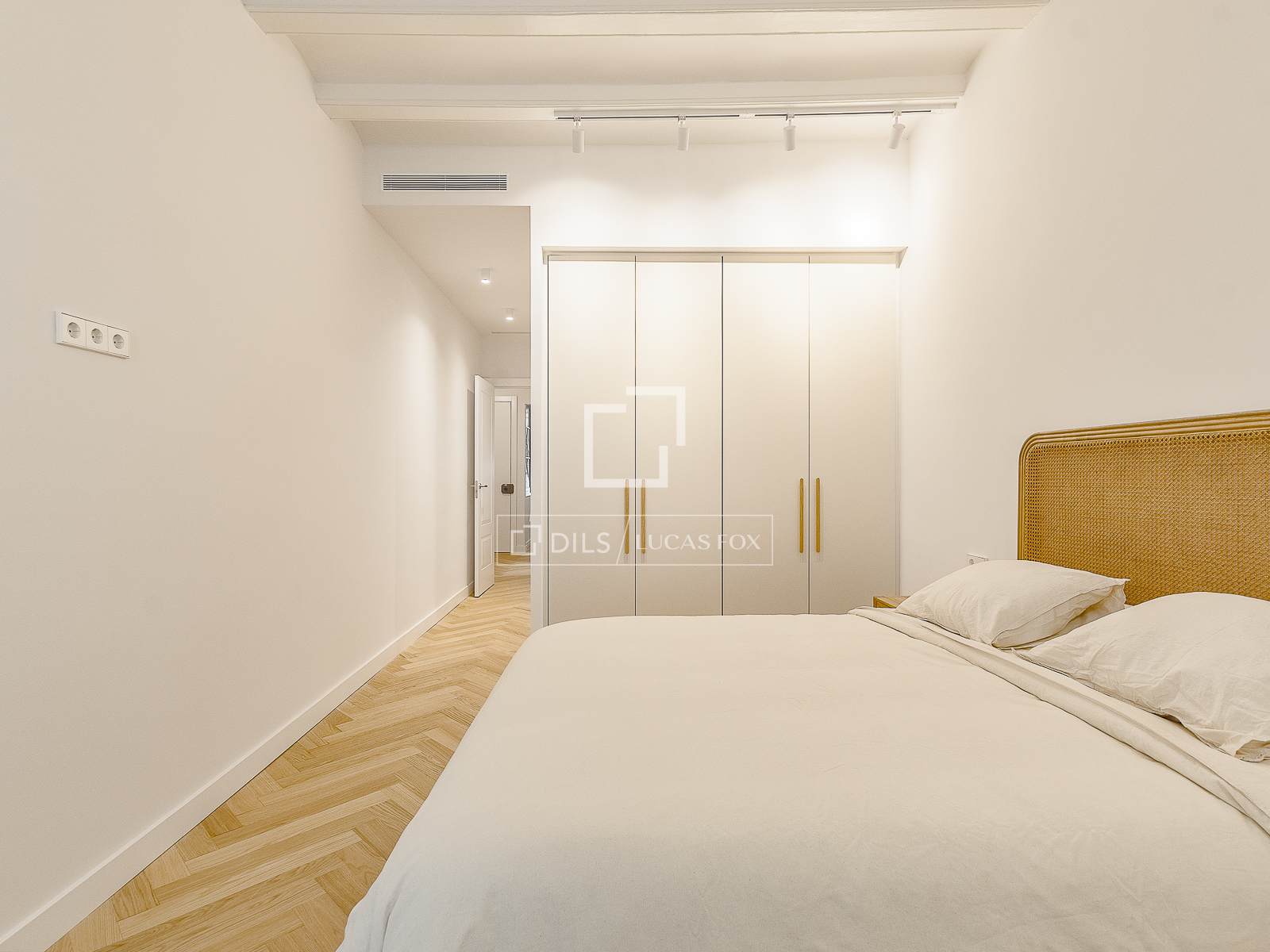 Huoneisto Barcelona, Espanja 3 makuuhuonetta, 125 m2 No. 164610