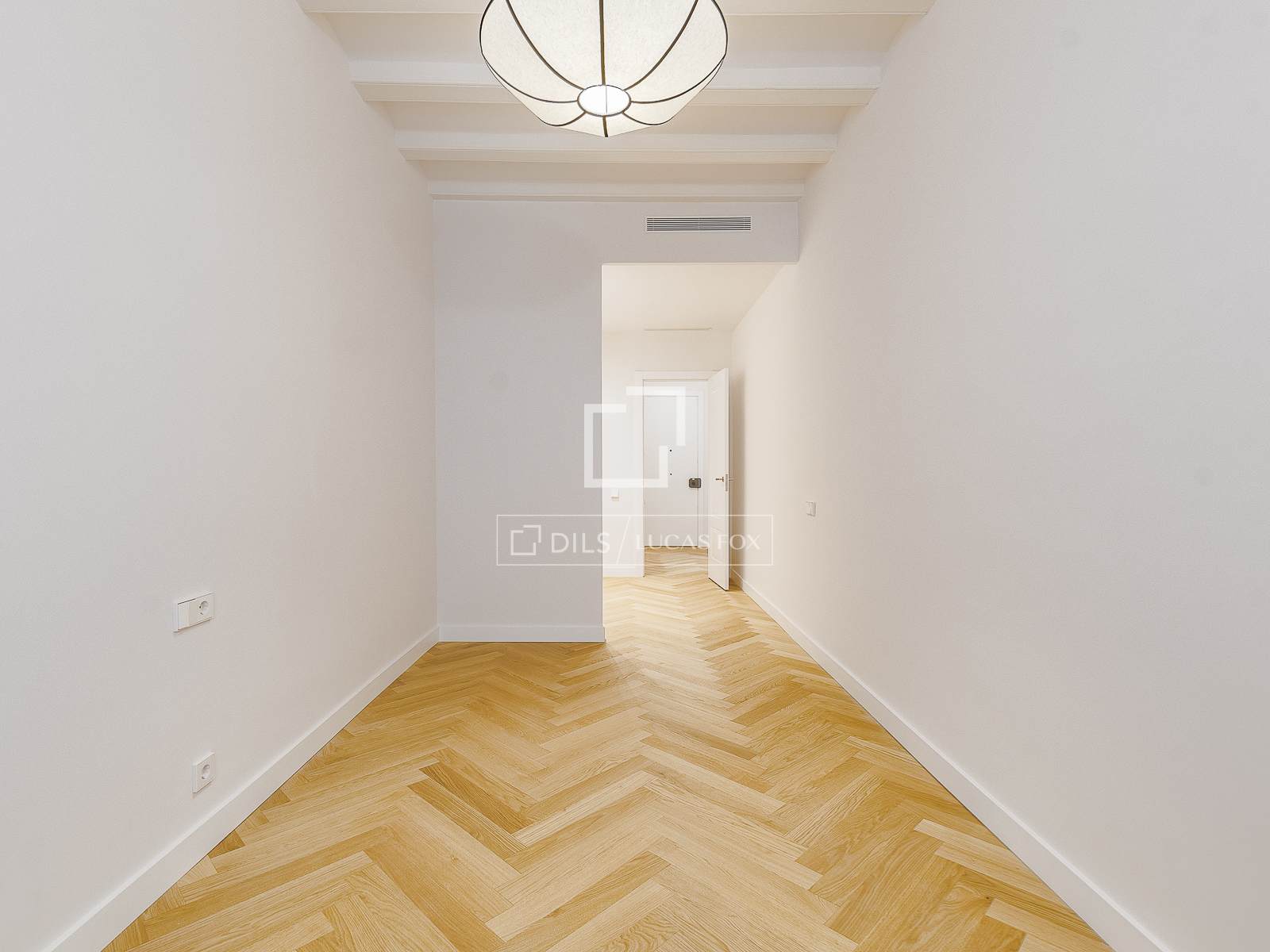 Huoneisto Barcelona, Espanja 3 makuuhuonetta, 125 m2 No. 164610