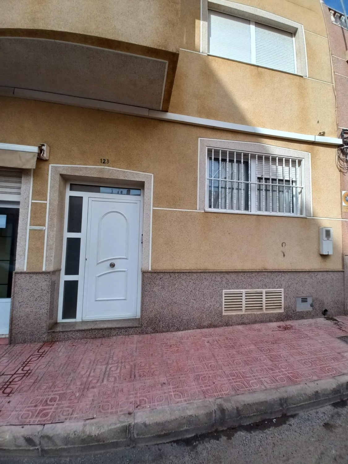 Talo Torrevieja, Alicante, Espanja 4 makuuhuonetta, 87 m2 No. 99800