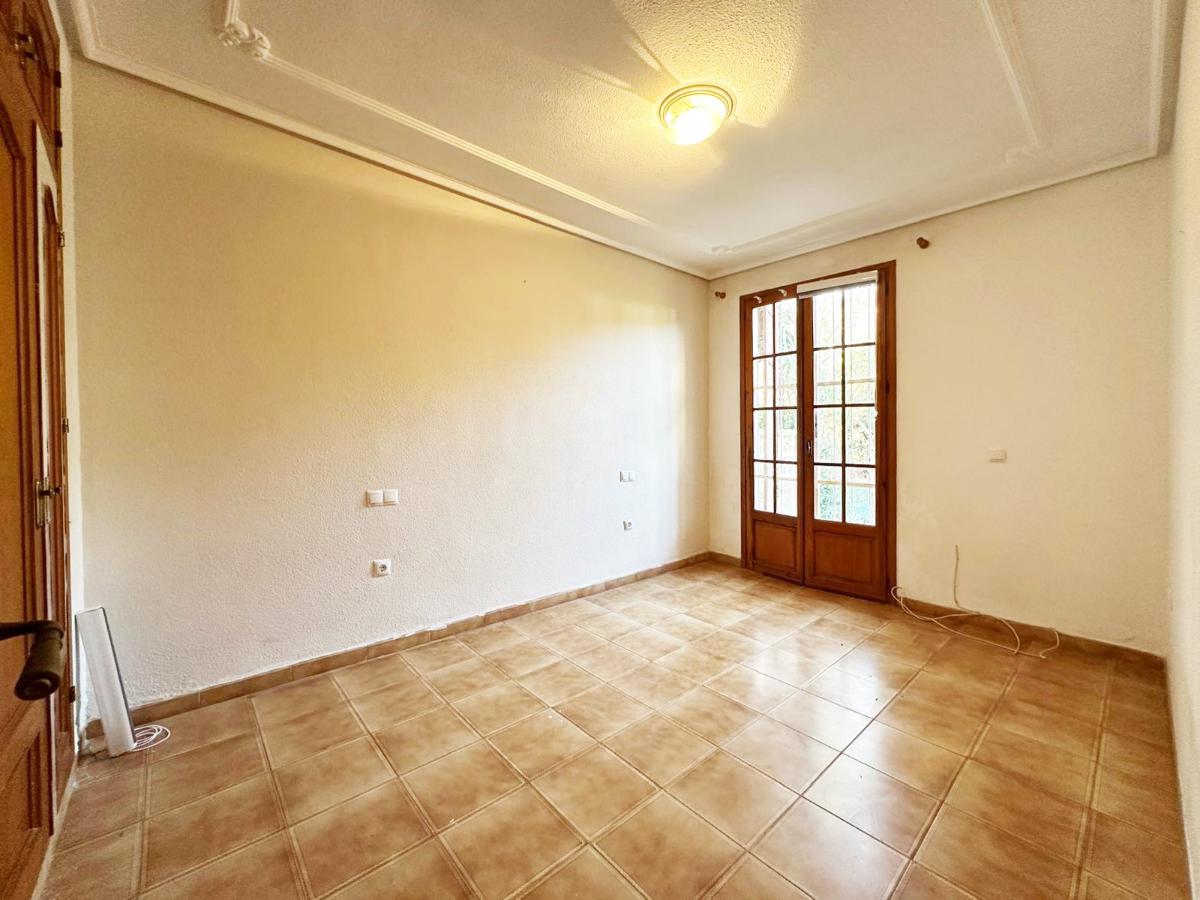 Casa adosada en Alicante, España 3 dormitorios, 98 m2 No. 149072
