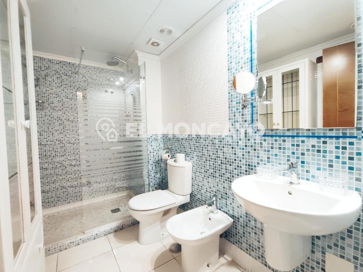 Penthouse in Guardamar del Segura, Alicante, Spain 4 bedrooms, 150 sq.m. No. 149075