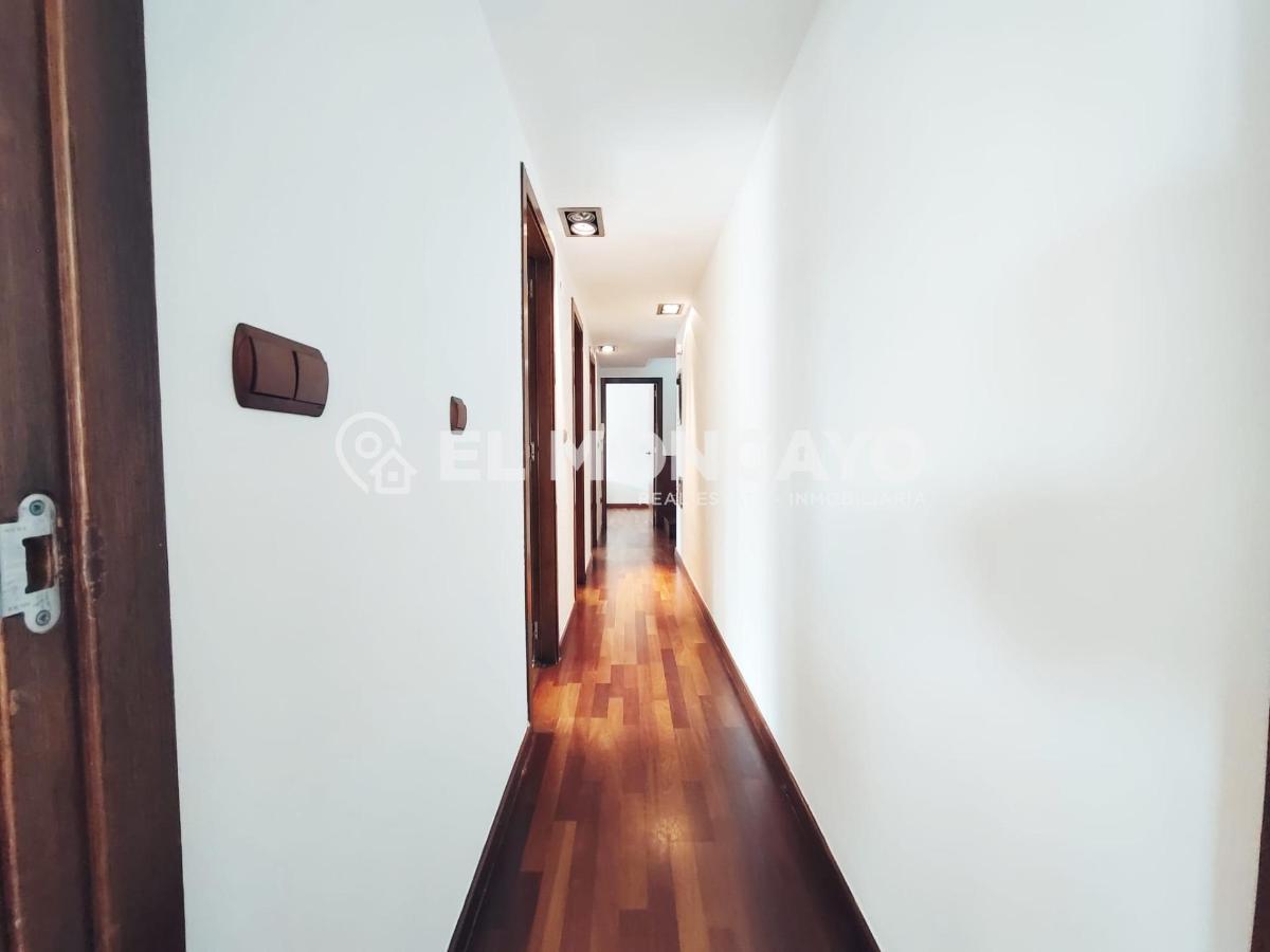 Penthouse in Guardamar del Segura, Alicante, Spain 4 bedrooms, 150 sq.m. No. 149075