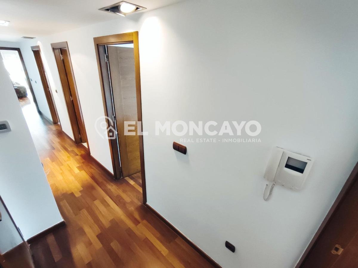 Penthouse in Guardamar del Segura, Alicante, Spain 4 bedrooms, 150 sq.m. No. 149075