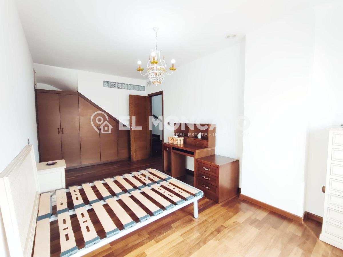 Penthouse in Guardamar del Segura, Alicante, Spain 4 bedrooms, 150 sq.m. No. 149075