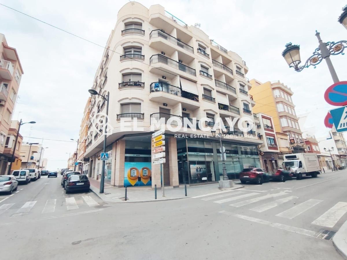 Penthouse in Guardamar del Segura, Alicante, Spain 4 bedrooms, 150 sq.m. No. 149075