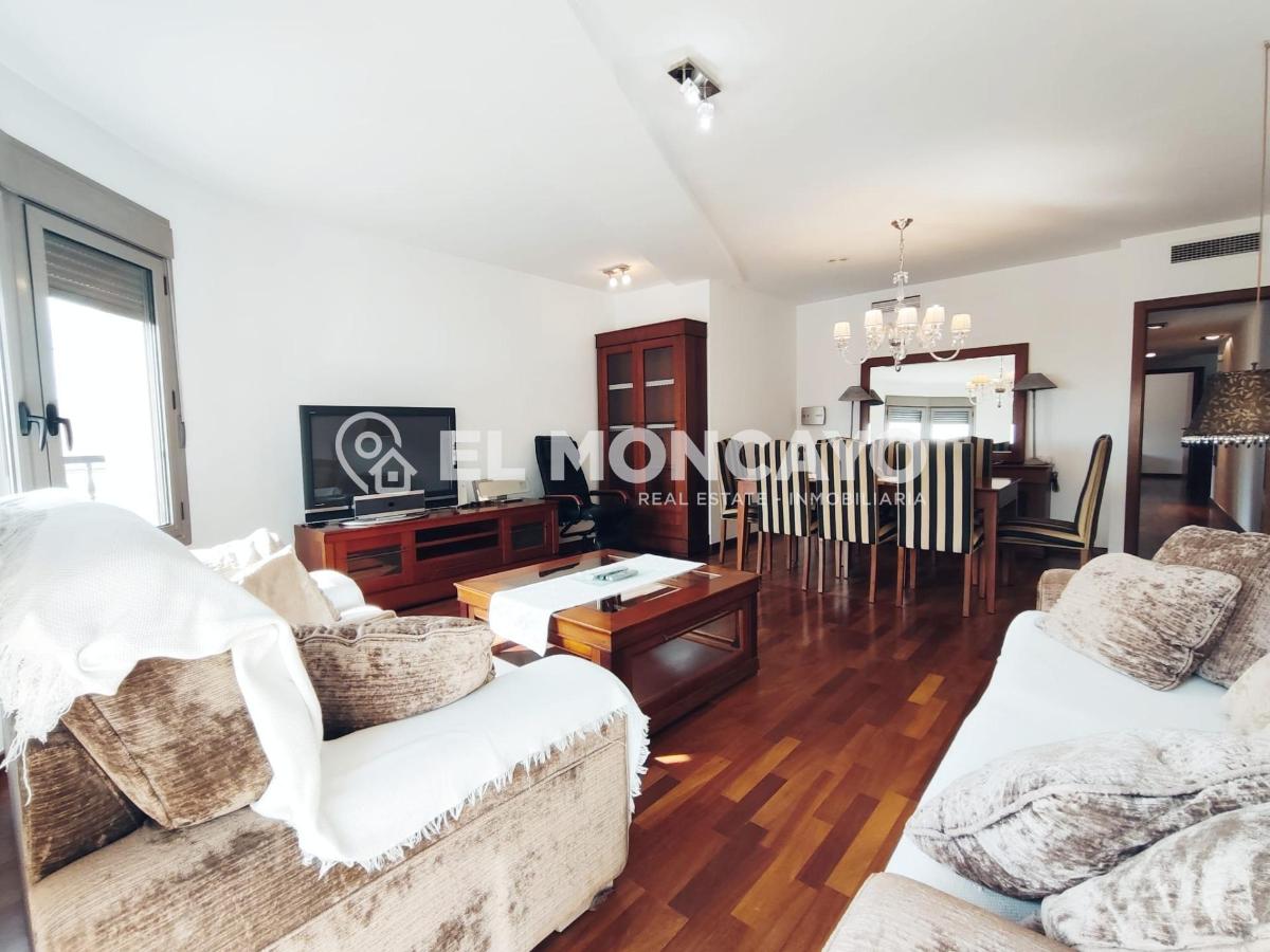 Penthouse in Guardamar del Segura, Alicante, Spain 4 bedrooms, 150 sq.m. No. 149075