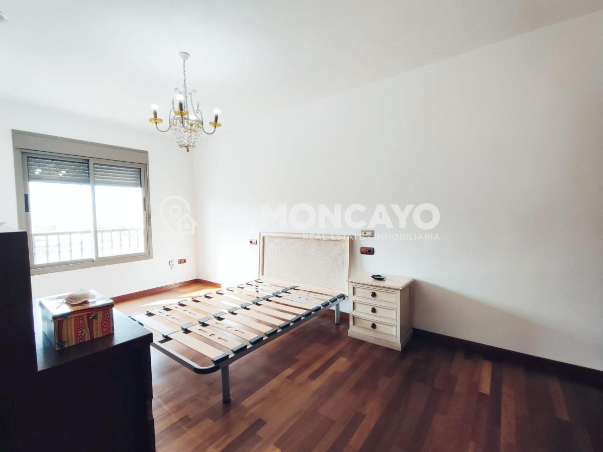 Penthouse in Guardamar del Segura, Alicante, Spain 4 bedrooms, 150 sq.m. No. 149075
