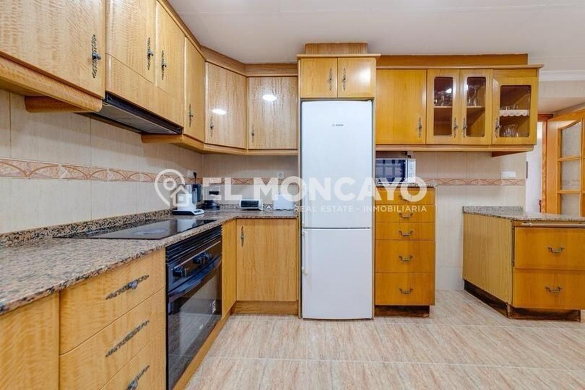 House in Guardamar del Segura, Alicante, Spain 3 bedrooms, 106 sq.m. No. 149071