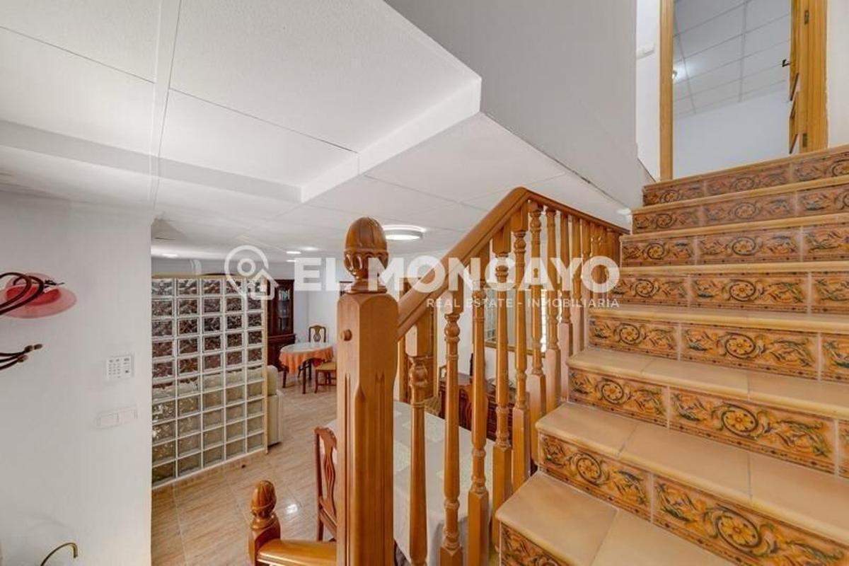 House in Guardamar del Segura, Alicante, Spain 3 bedrooms, 106 sq.m. No. 149071