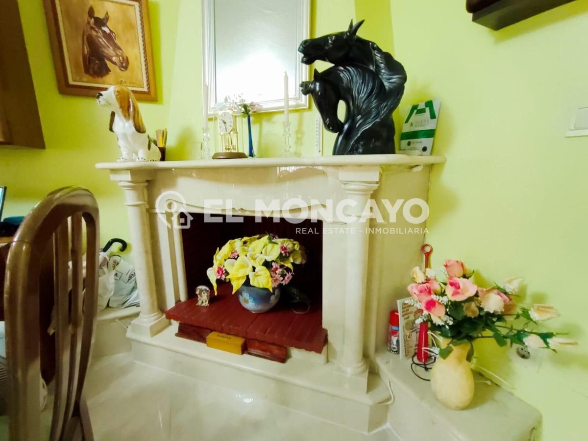 House in Guardamar del Segura, Alicante, Spain 4 bedrooms, 179 sq.m. No. 149069