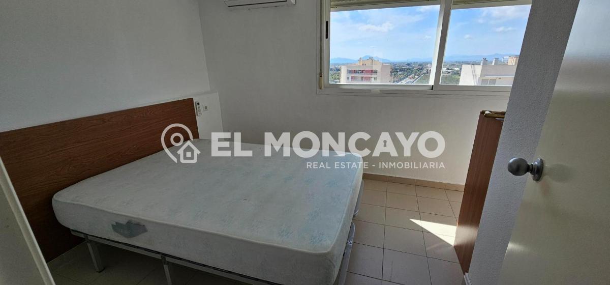 Penthouse w Guardamar del Segura, Alicante, Hiszpania 3 sypialnie, 112 mkw. nr 149070