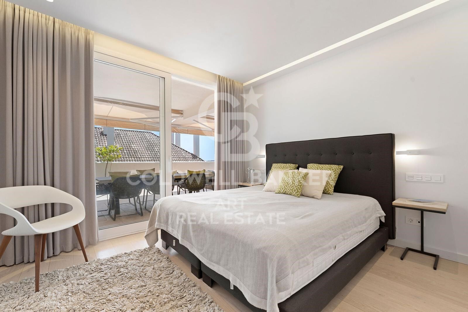 Duplex in Marbella, Malaga, Spain 4 bedrooms, 232 sq.m. No. 158170