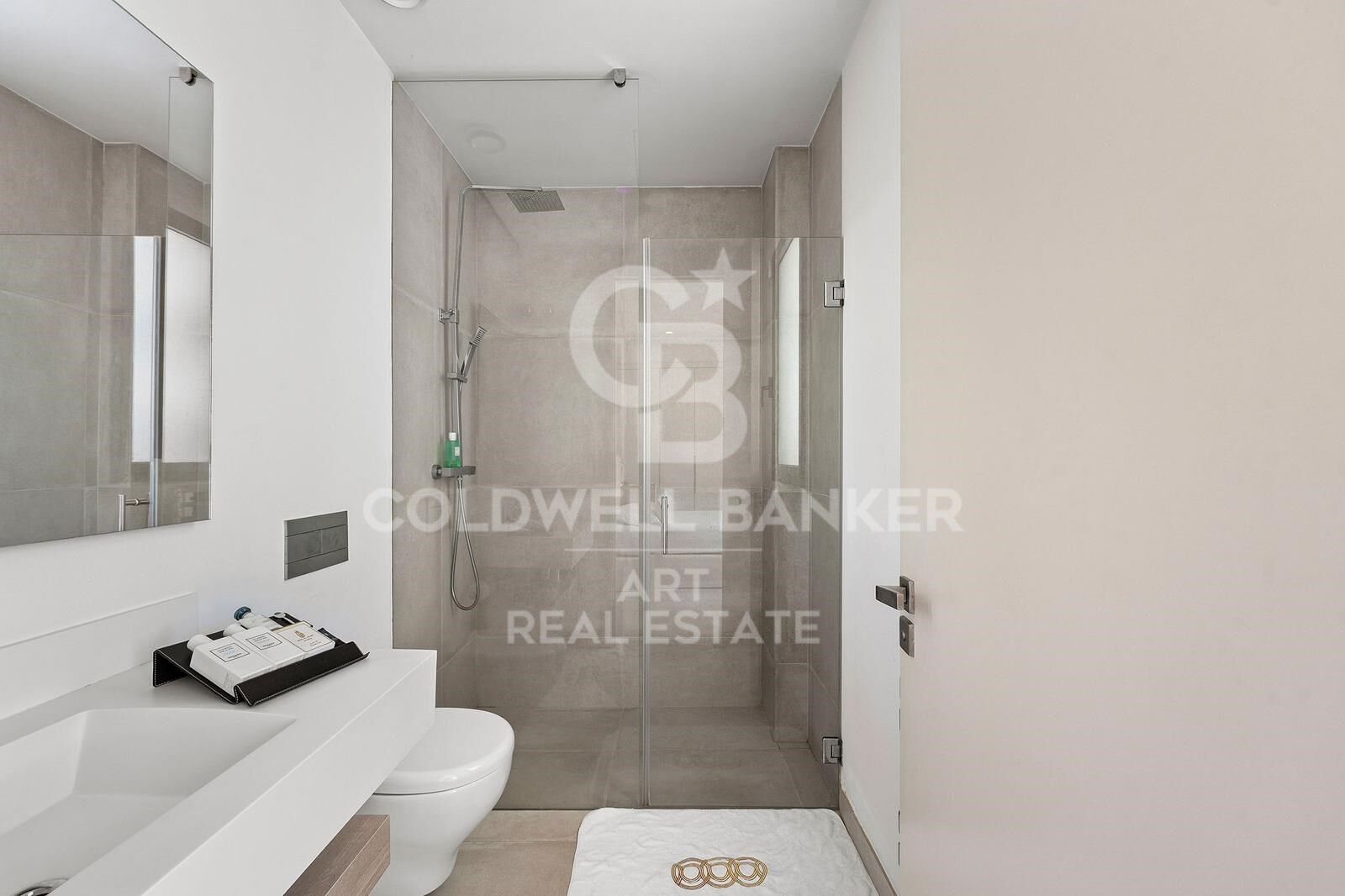 Сasa en Estepona, Málaga, España 4 dormitorios, 249 m2 No. 158168