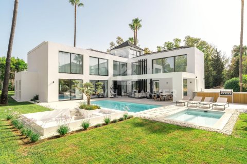 Willa w Marbella, Malaga, Hiszpania 4 sypialnie, 360 mkw. nr 158171