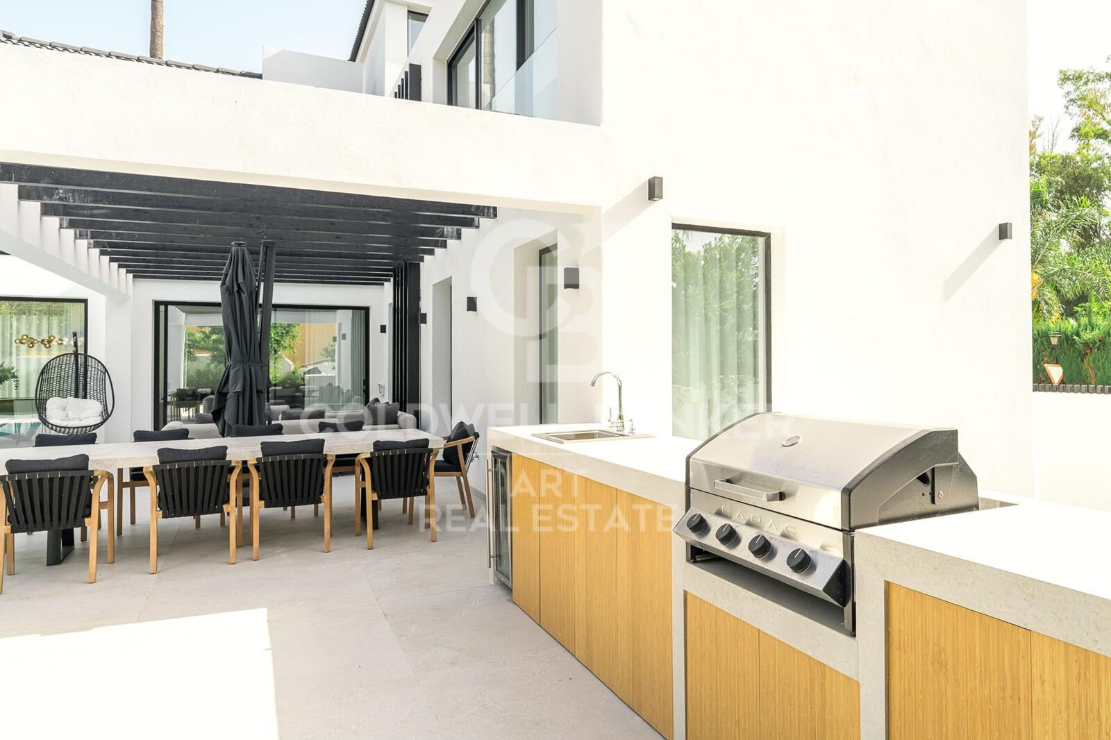 Villa in Marbella, Malaga, Spain 4 bedrooms, 360 sq.m. No. 158171