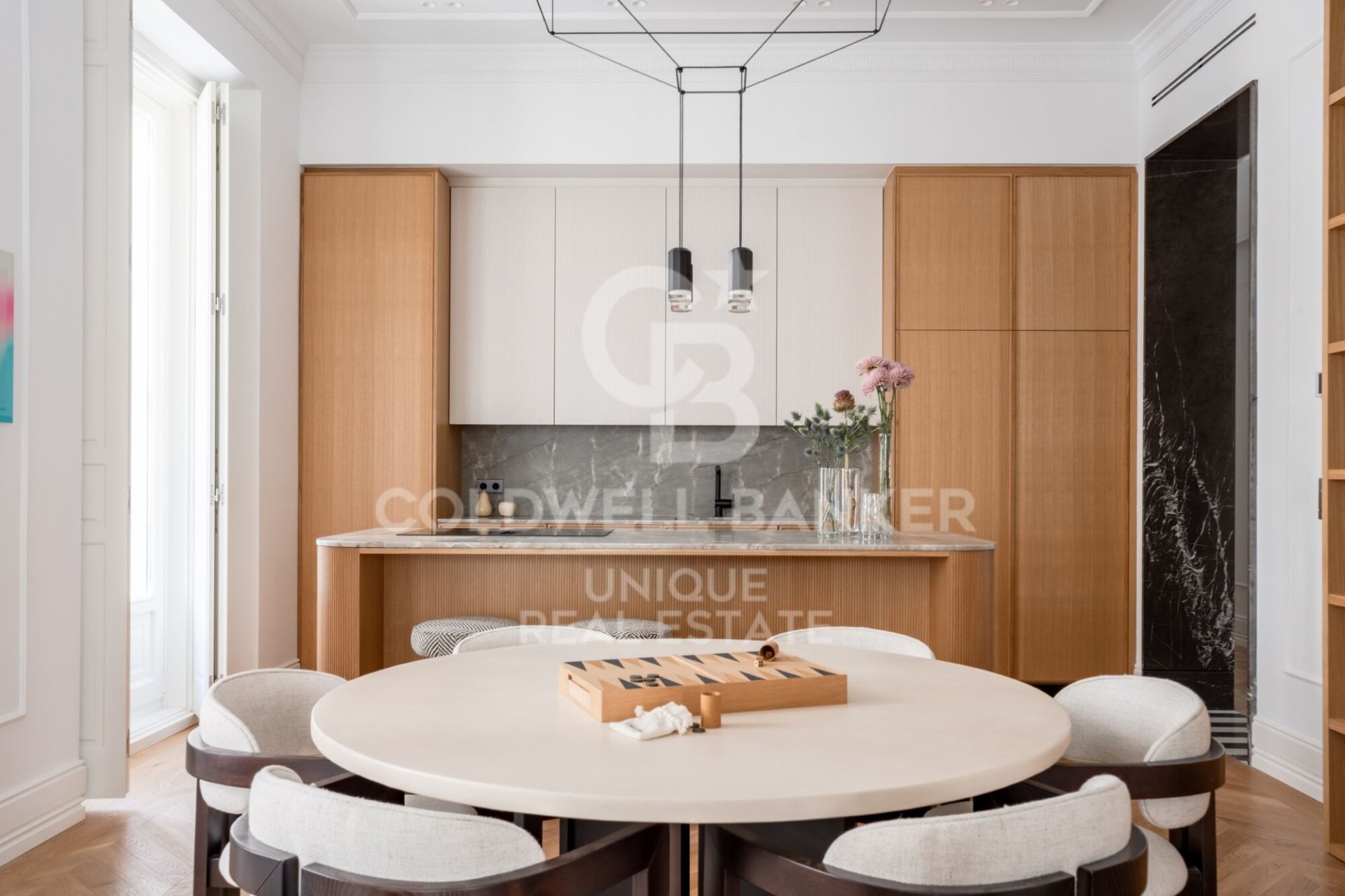 Dzīvoklis Madrid, Spānijā 3 istabas, 226 m2 Nr. 158167