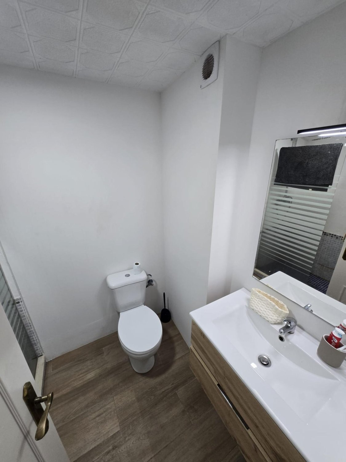 Apartment in Torrevieja, Alicante, Spain 2 bedrooms, 90 sq.m. No. 182128
