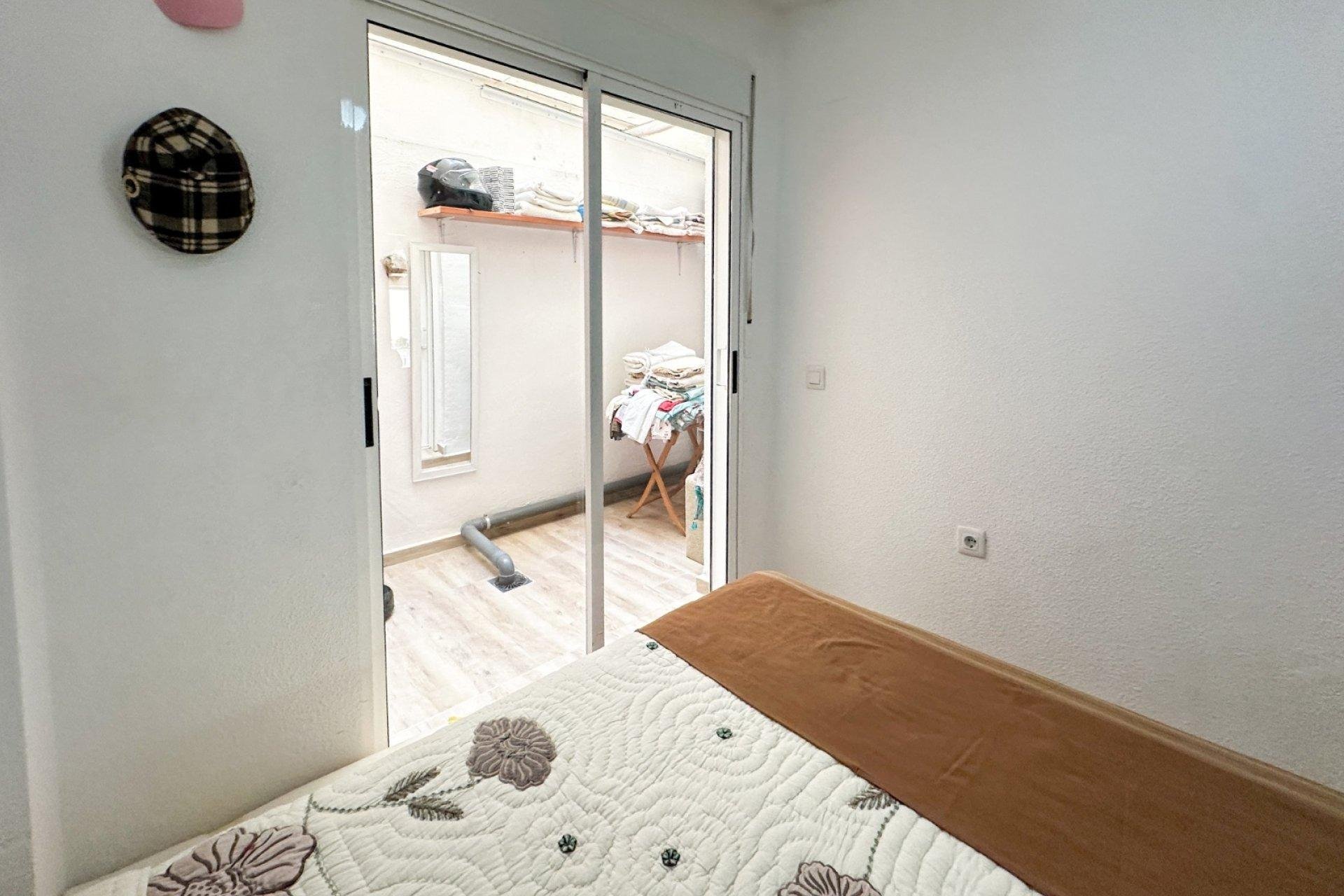 Dzīvoklis Torrevieja, Alicante, Spānijā 2 istabas, 64 m2 Nr. 164913