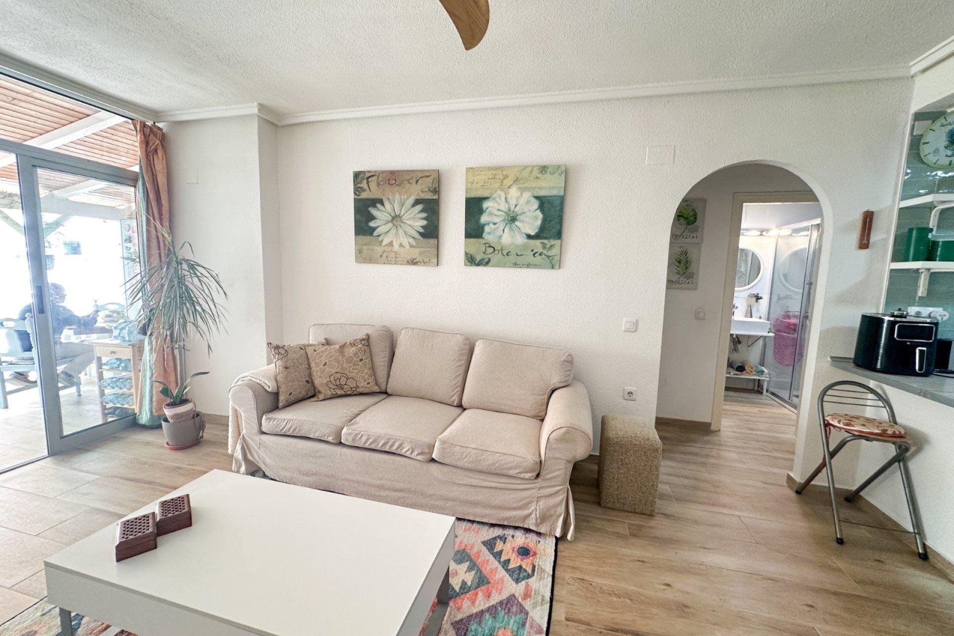 Dzīvoklis Torrevieja, Alicante, Spānijā 2 istabas, 64 m2 Nr. 164913