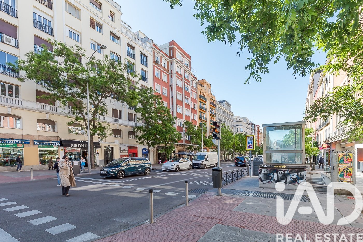 Apartamento en Madrid, España 4 dormitorios, 164 m2 No. 187832